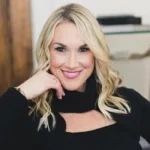 Jessica Papineau | Fashion Stylist